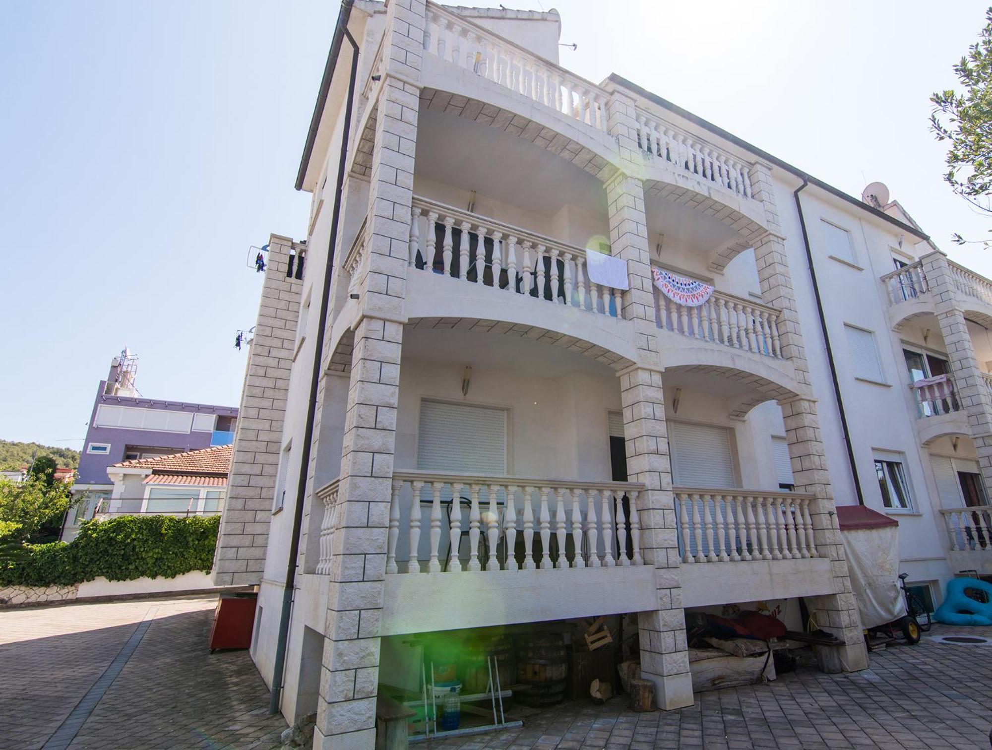Apartments Lovric Trogir Eksteriør billede